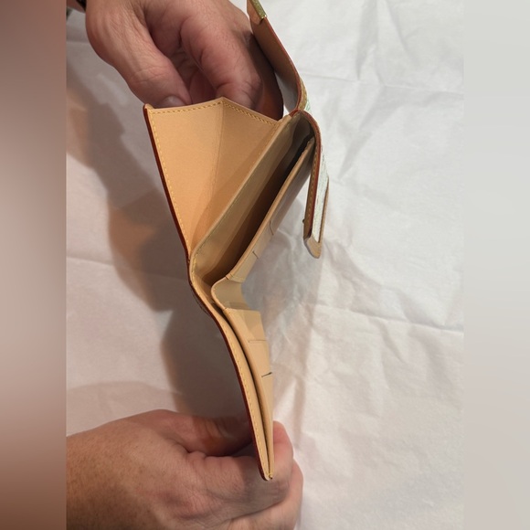 LV Murikami Multicolor Wallet - Picture 4 of 8